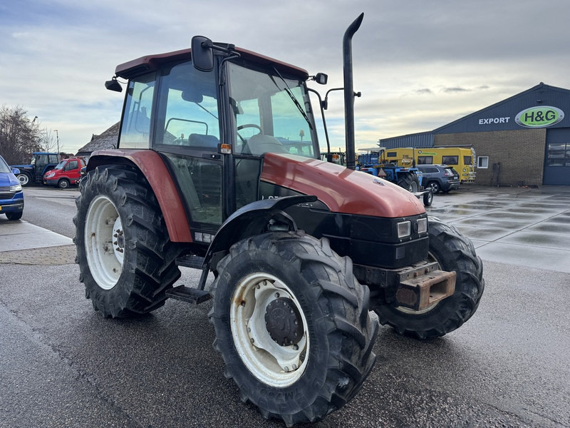 New Holland L95 - טרקטור חקלאי: תמונה 4 New Holland L95 - טרקטור חקלאי: תמונה 4