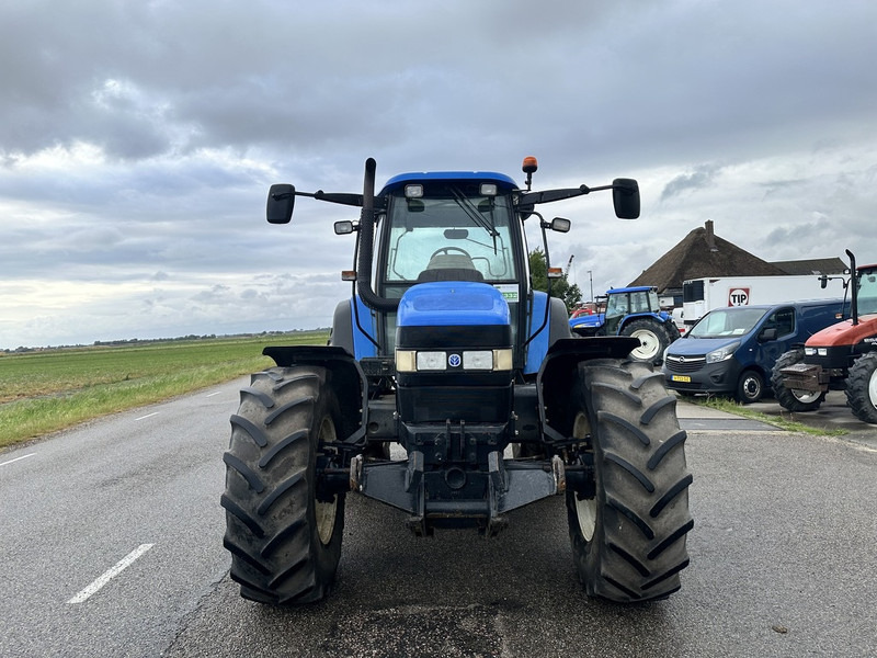 New Holland TM 140 - טרקטור חקלאי: תמונה 3 New Holland TM 140 - טרקטור חקלאי: תמונה 3