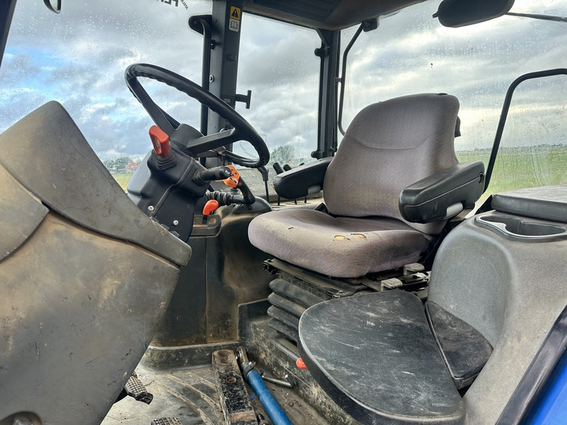 New Holland TM 140 - טרקטור חקלאי: תמונה 5 New Holland TM 140 - טרקטור חקלאי: תמונה 5