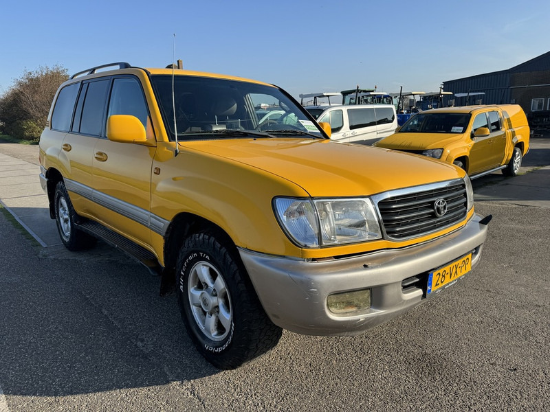 Toyota Land Cruiser - מכונית: תמונה 3 Toyota Land Cruiser - מכונית: תמונה 3