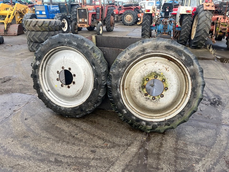 Taurus 230/95 R32 - צמיג: תמונה 1 Taurus 230/95 R32 - צמיג: תמונה 1