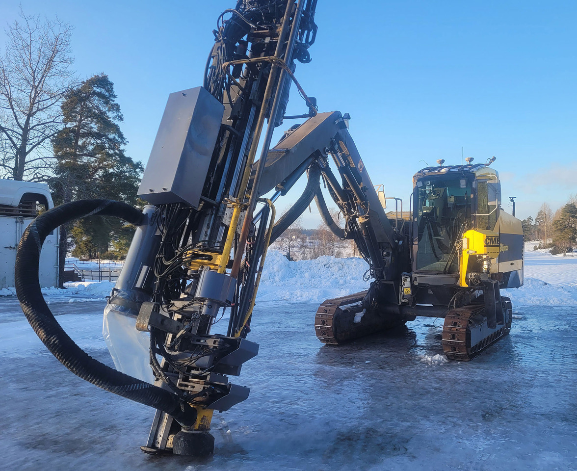 Atlas Copco (Epiroc) SmartROC T35-11 - אסדת קידוח: תמונה 4 Atlas Copco (Epiroc) SmartROC T35-11 - אסדת קידוח: תמונה 4