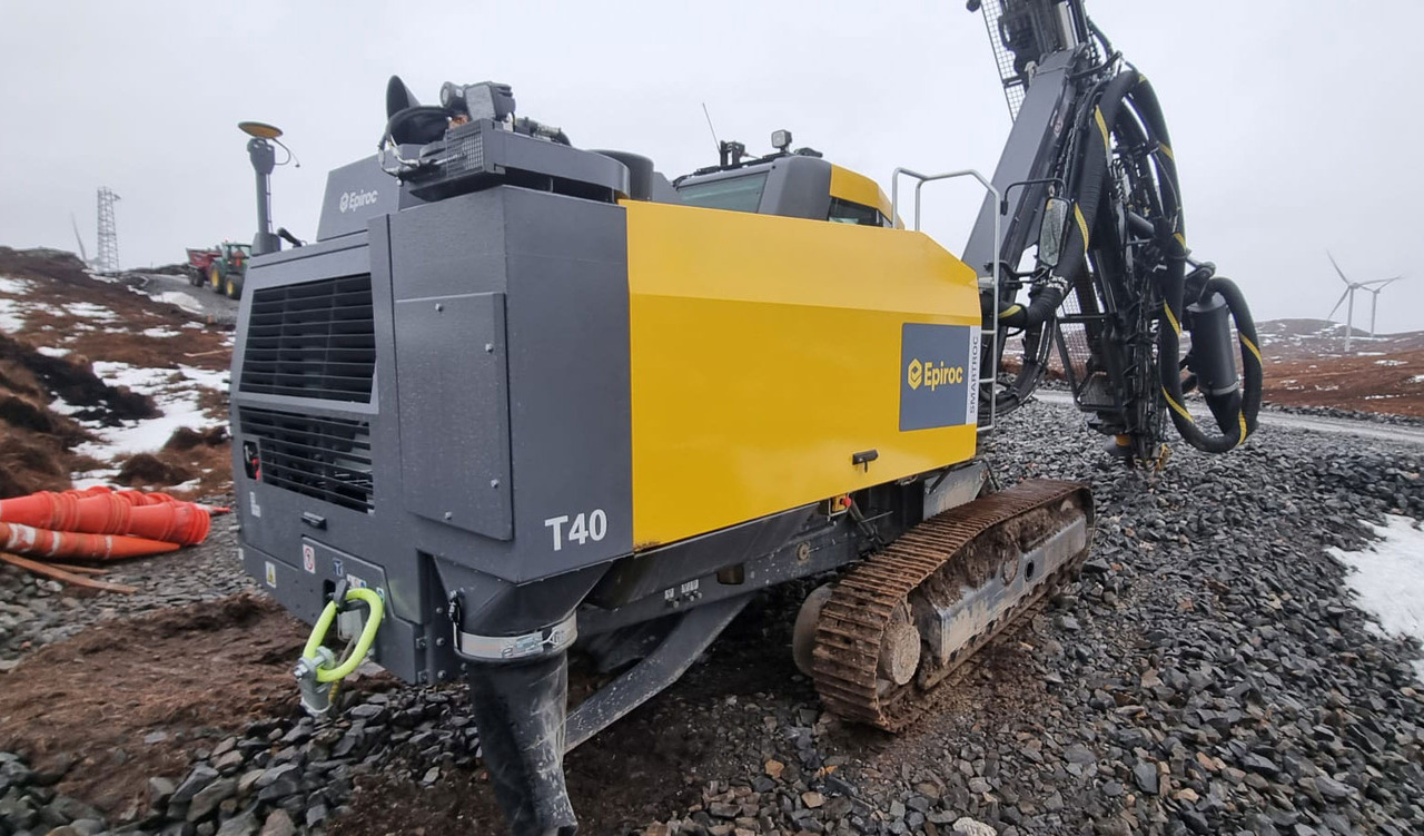 Atlas Copco (Epiroc) SmartROC T40MK2-11 - אסדת קידוח: תמונה 5 Atlas Copco (Epiroc) SmartROC T40MK2-11 - אסדת קידוח: תמונה 5