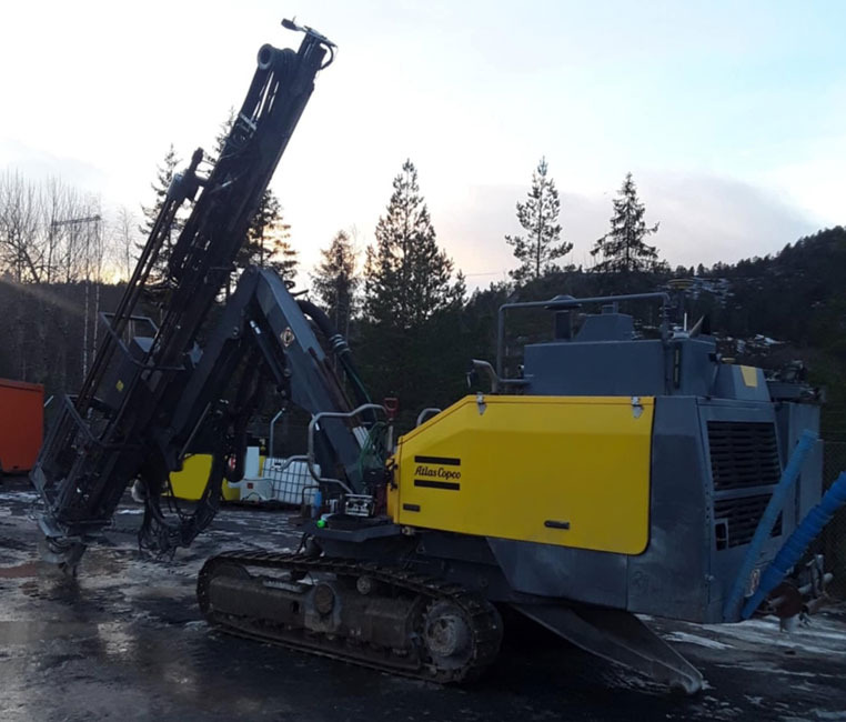 Atlas Copco FlexiROC T35R-01 - אסדת קידוח: תמונה 2 Atlas Copco FlexiROC T35R-01 - אסדת קידוח: תמונה 2