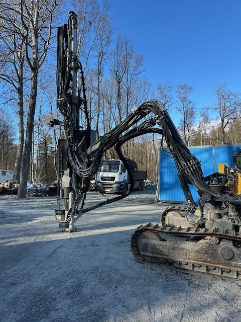 Atlas Copco ROC D3 - אסדת קידוח: תמונה 4 Atlas Copco ROC D3 - אסדת קידוח: תמונה 4