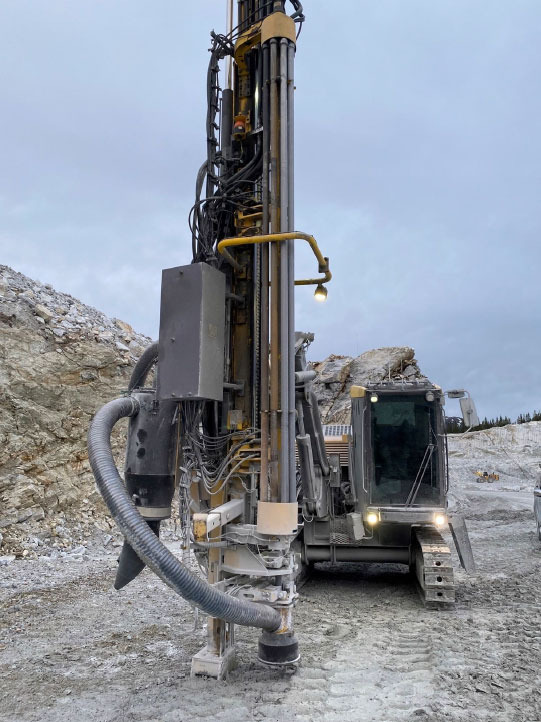 Atlas Copco SmartROC T45 - אסדת קידוח: תמונה 3 Atlas Copco SmartROC T45 - אסדת קידוח: תמונה 3