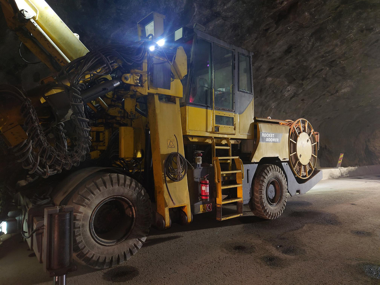 Atlas Copco WL3C - מכונת כיוון: תמונה 2 Atlas Copco WL3C - מכונת כיוון: תמונה 2