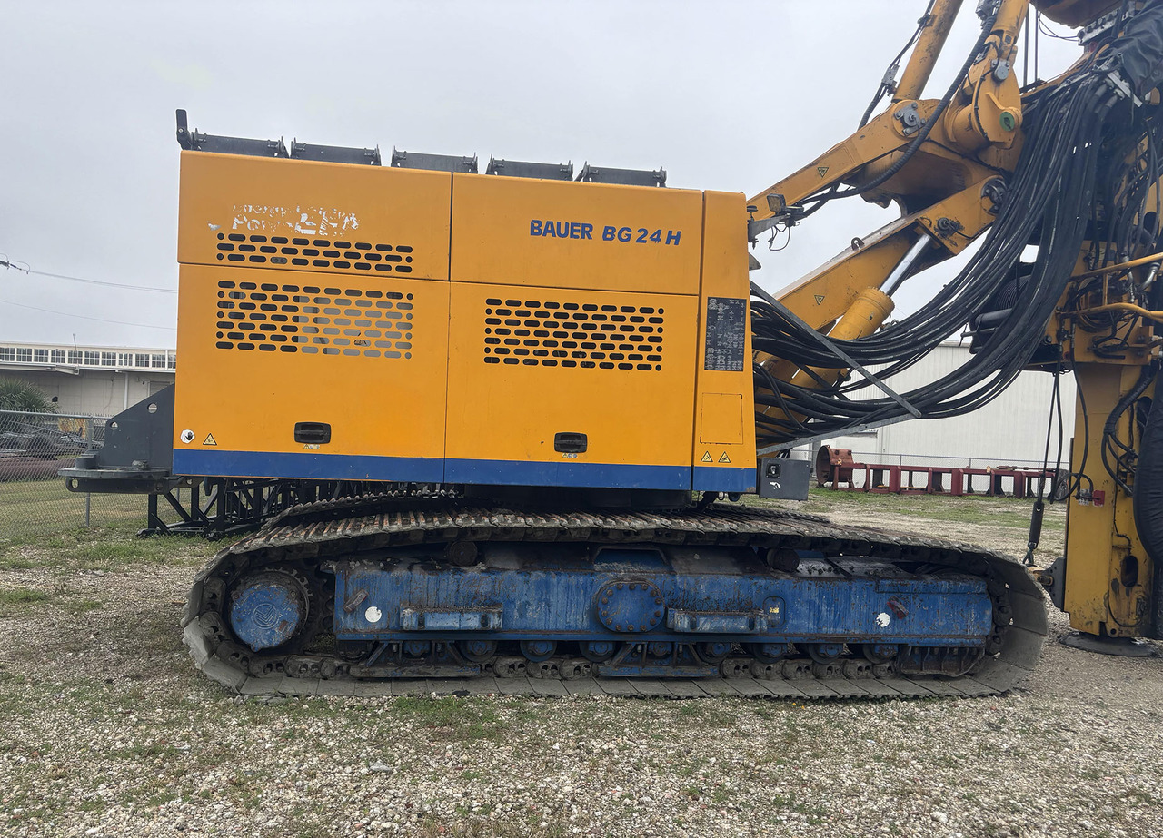 Bauer BG 24H - נהג קורה: תמונה 3 Bauer BG 24H - נהג קורה: תמונה 3