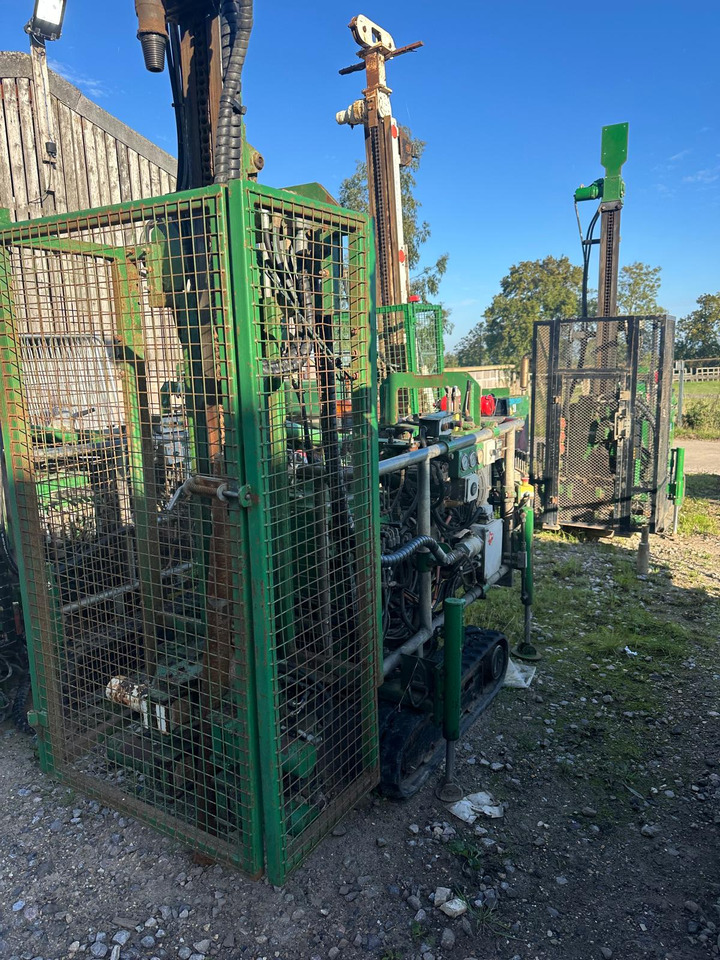 Beretta T22 - אסדת קידוח: תמונה 1 Beretta T22 - אסדת קידוח: תמונה 1