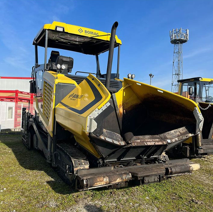 Bomag BF700 C-3 - מרצף אספלט: תמונה 2 Bomag BF700 C-3 - מרצף אספלט: תמונה 2