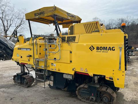 Bomag BM 1200/30 - מקצועה חשמלית קרה: תמונה 1 Bomag BM 1200/30 - מקצועה חשמלית קרה: תמונה 1