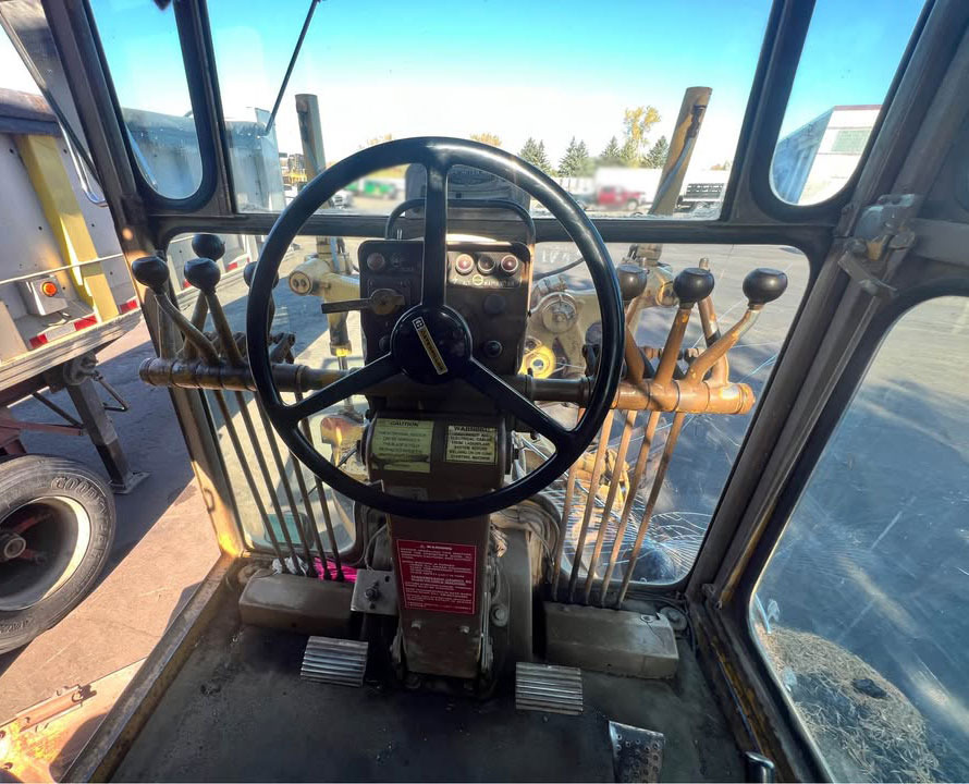 Caterpillar 140G - מפלסת: תמונה 4 Caterpillar 140G - מפלסת: תמונה 4