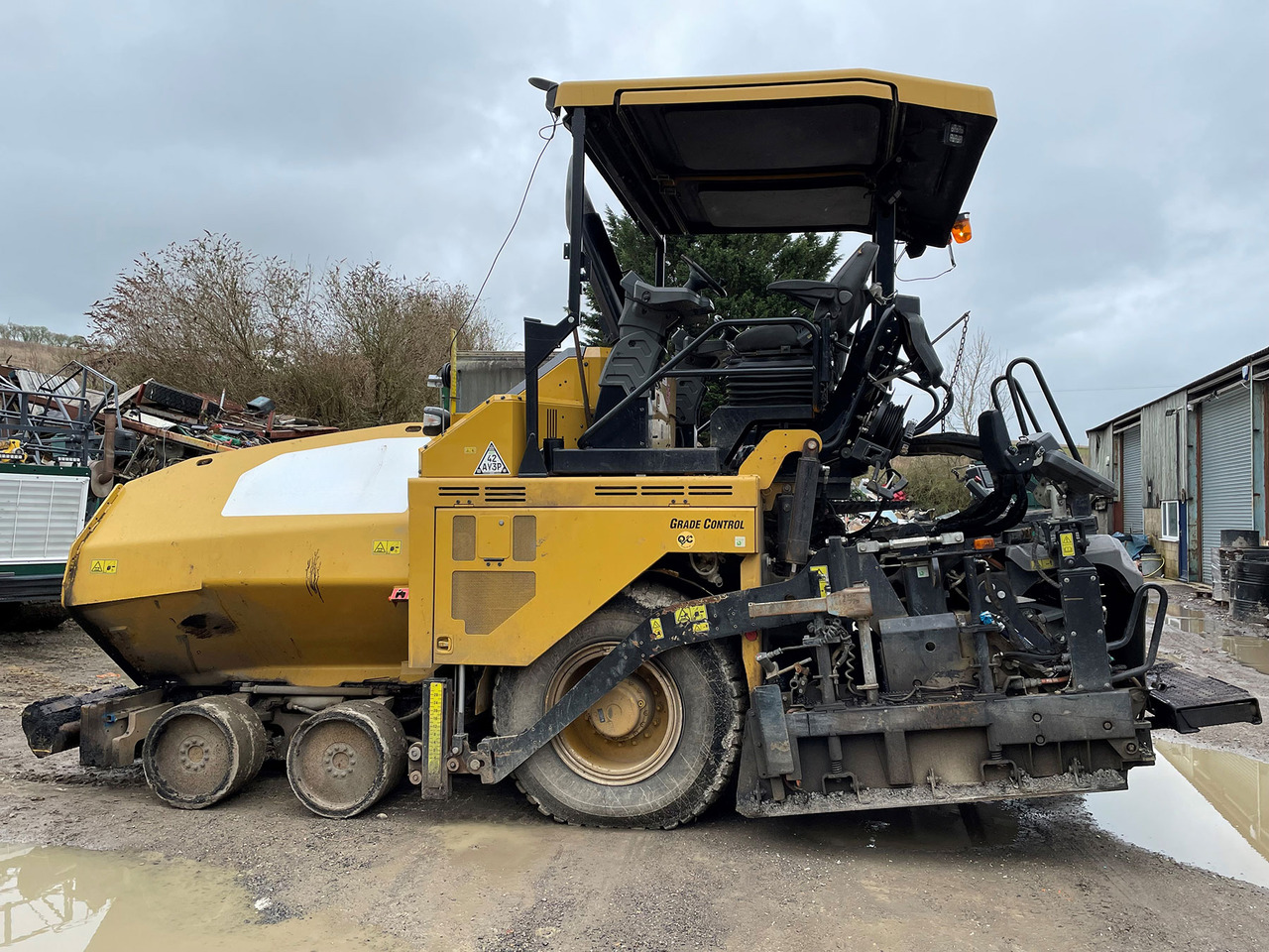 Caterpillar AP500F - מרצף אספלט: תמונה 3 Caterpillar AP500F - מרצף אספלט: תמונה 3