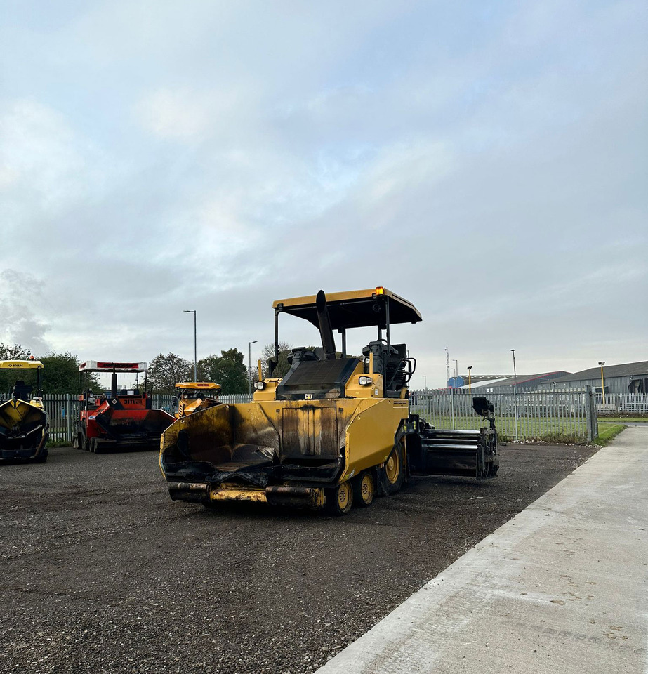 Caterpillar AP500F - מרצף אספלט: תמונה 5 Caterpillar AP500F - מרצף אספלט: תמונה 5