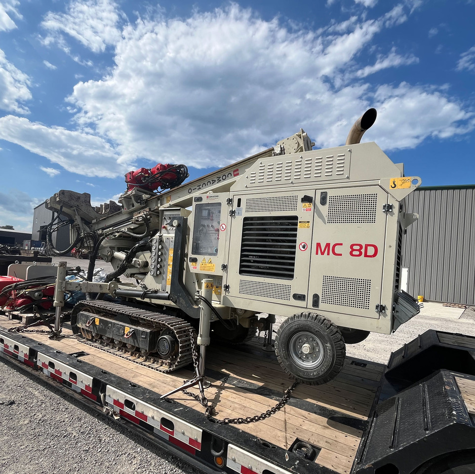 Comacchio MC8D - נהג קורה: תמונה 2 Comacchio MC8D - נהג קורה: תמונה 2