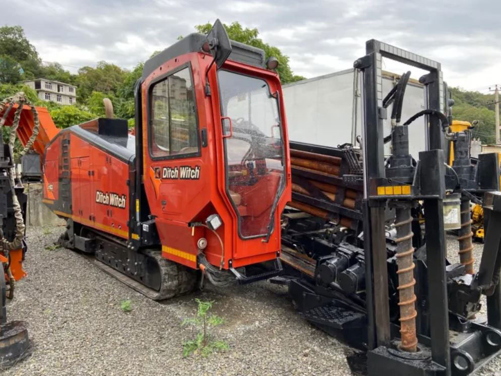 Ditch Witch JT60AT - מכונת כיוון: תמונה 1 Ditch Witch JT60AT - מכונת כיוון: תמונה 1