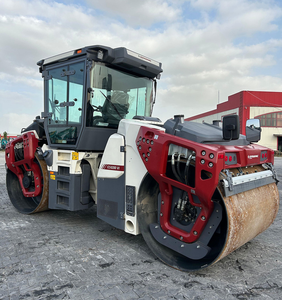 Dynapac CC4200 Vi - רולר: תמונה 4 Dynapac CC4200 Vi - רולר: תמונה 4