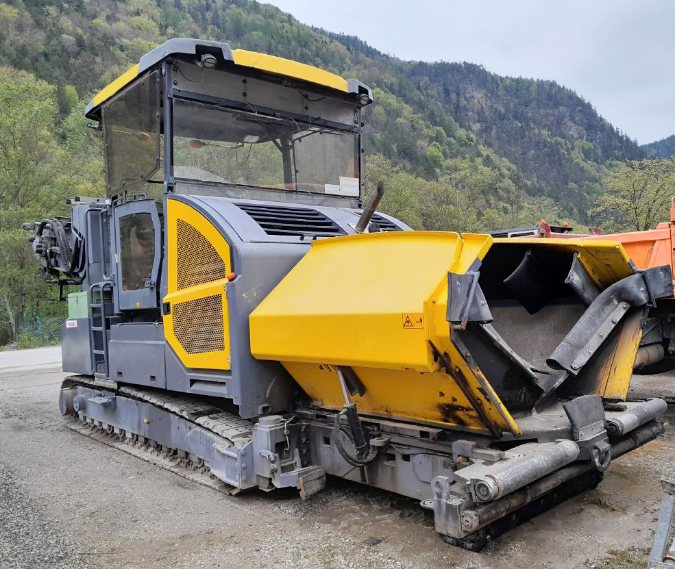 Dynapac MF2500CS - מרצף אספלט: תמונה 2 Dynapac MF2500CS - מרצף אספלט: תמונה 2