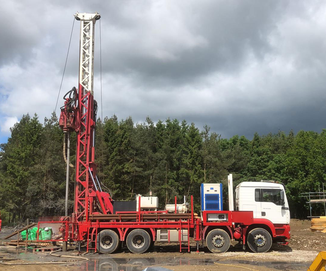 Edeco TD90 - נהג קורה: תמונה 1 Edeco TD90 - נהג קורה: תמונה 1