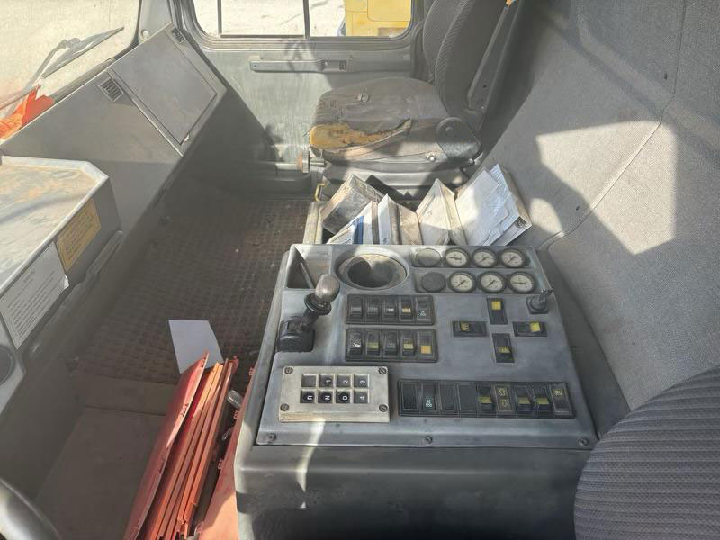 Grove GMK 5240 - עגורן נייד: תמונה 5 Grove GMK 5240 - עגורן נייד: תמונה 5