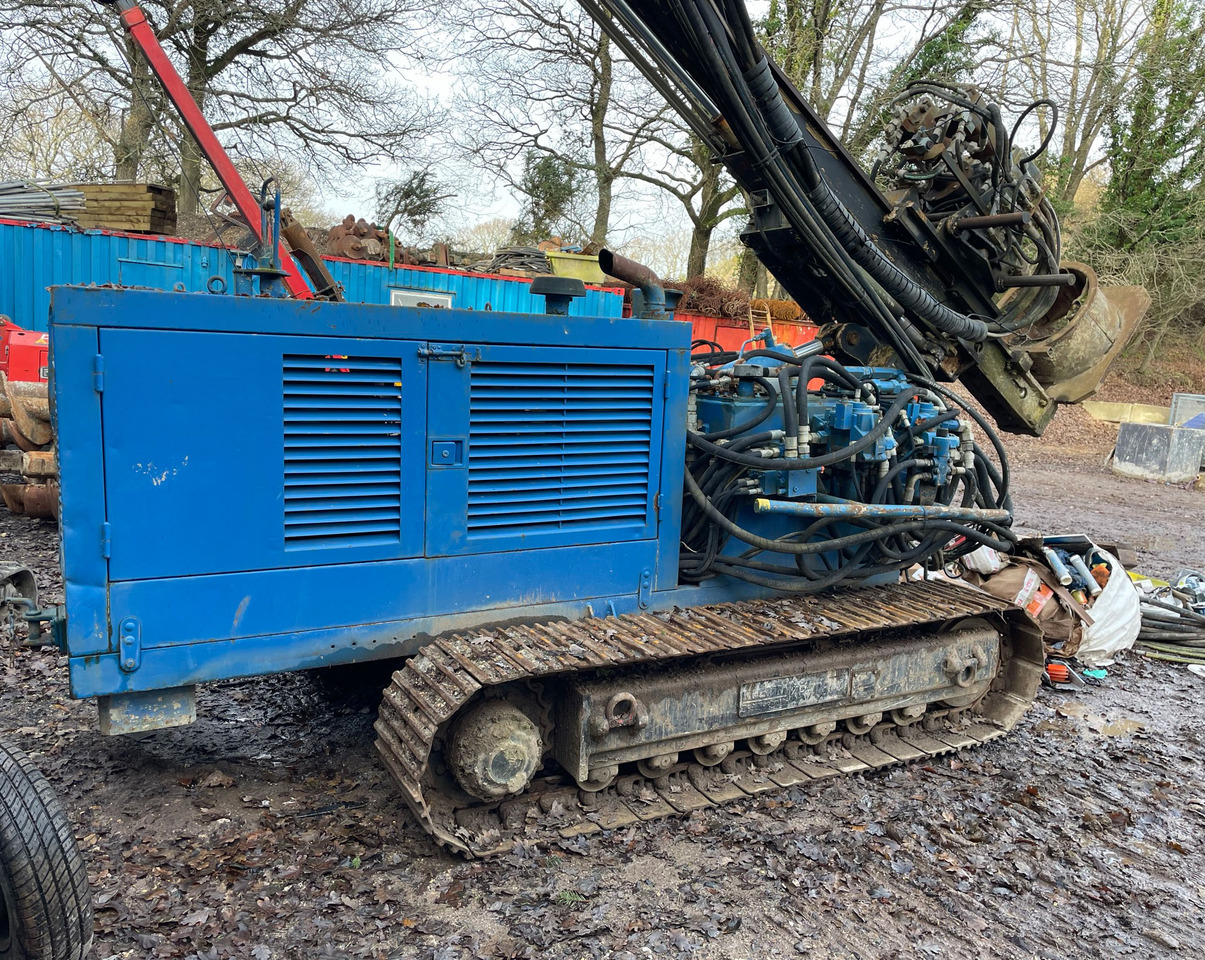 Klemm KR 708-1 - נהג קורה: תמונה 2 Klemm KR 708-1 - נהג קורה: תמונה 2