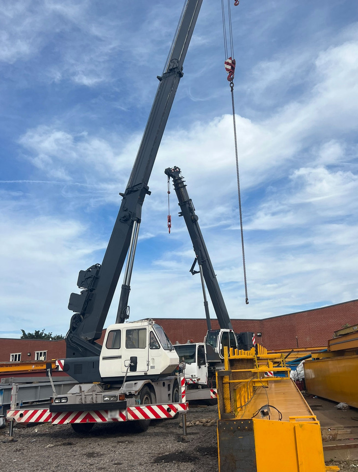 Kobelco RK200 - עגורן נייד: תמונה 2 Kobelco RK200 - עגורן נייד: תמונה 2