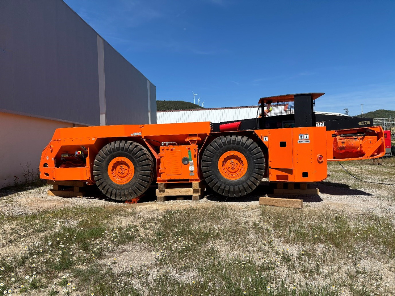 Komatsu 10SC32-48D-5 - ציוד מנהור, מסיר פסולת: תמונה 2 Komatsu 10SC32-48D-5 - ציוד מנהור, מסיר פסולת: תמונה 2