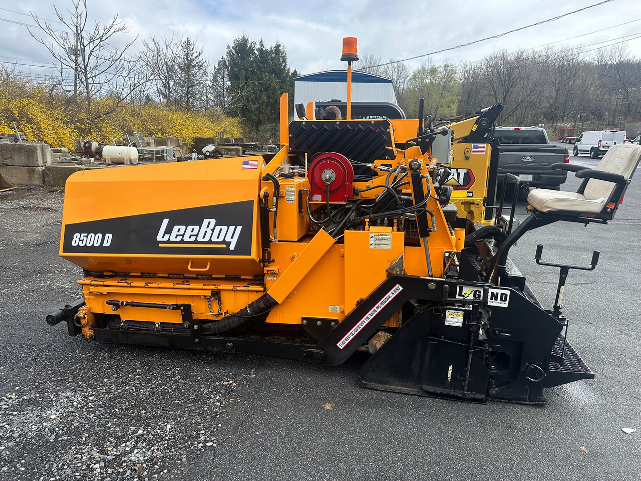 Leeboy 8500D - מרצף אספלט: תמונה 1 Leeboy 8500D - מרצף אספלט: תמונה 1