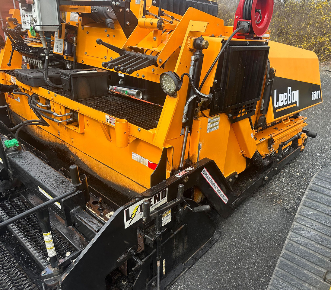 Leeboy 8500D - מרצף אספלט: תמונה 4 Leeboy 8500D - מרצף אספלט: תמונה 4