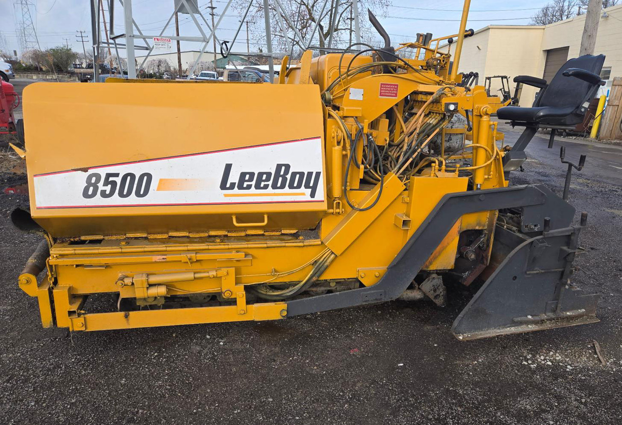 Leeboy 8500 - מרצף אספלט: תמונה 2 Leeboy 8500 - מרצף אספלט: תמונה 2