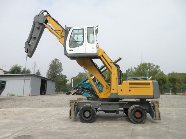 Liebherr A924 - מטפל בפסולת/ תעשייתי: תמונה 5 Liebherr A924 - מטפל בפסולת/ תעשייתי: תמונה 5
