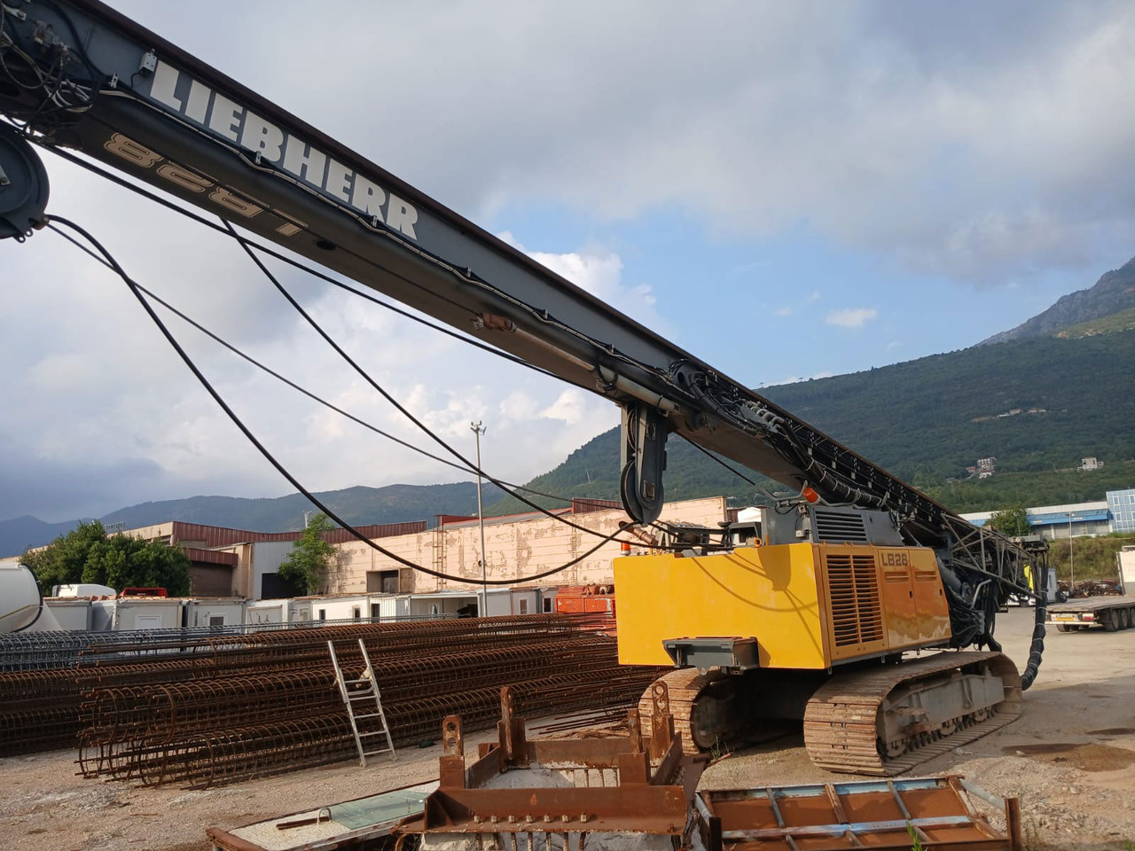 Liebherr LB28 - נהג קורה: תמונה 4 Liebherr LB28 - נהג קורה: תמונה 4