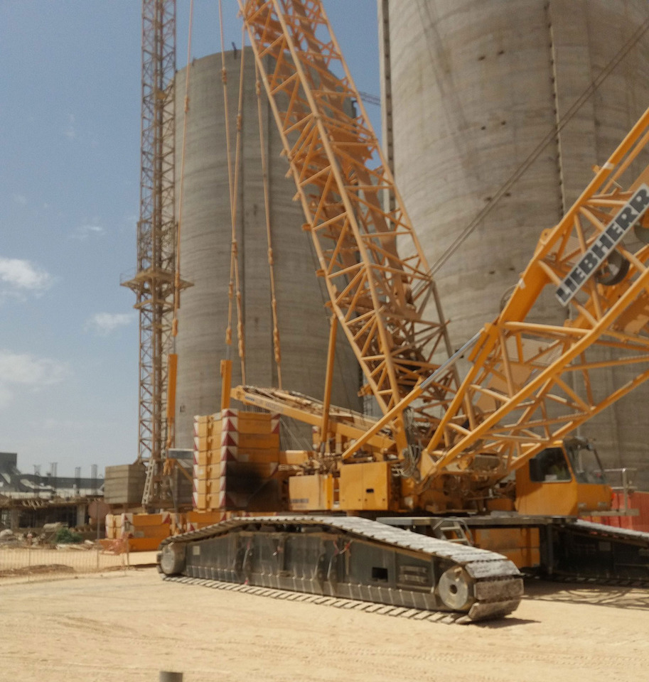 Liebherr LR 1400-2 - עגורן זוחל: תמונה 1 Liebherr LR 1400-2 - עגורן זוחל: תמונה 1