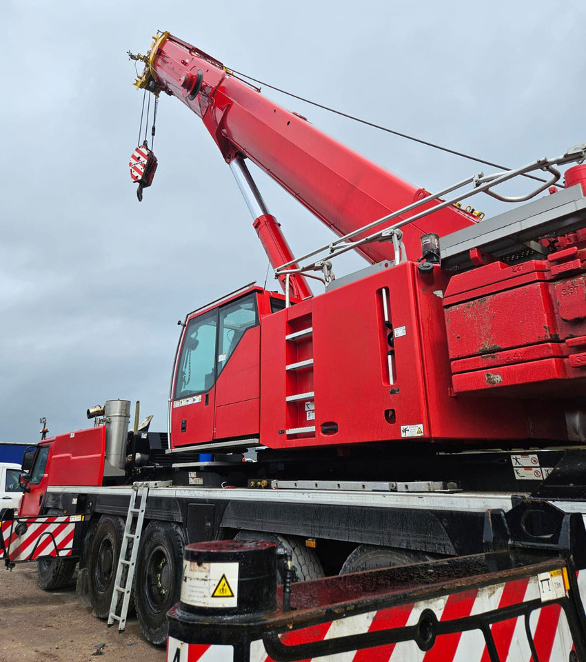 Liebherr LTM 1130-5.1 - עגורן נייד: תמונה 2 Liebherr LTM 1130-5.1 - עגורן נייד: תמונה 2