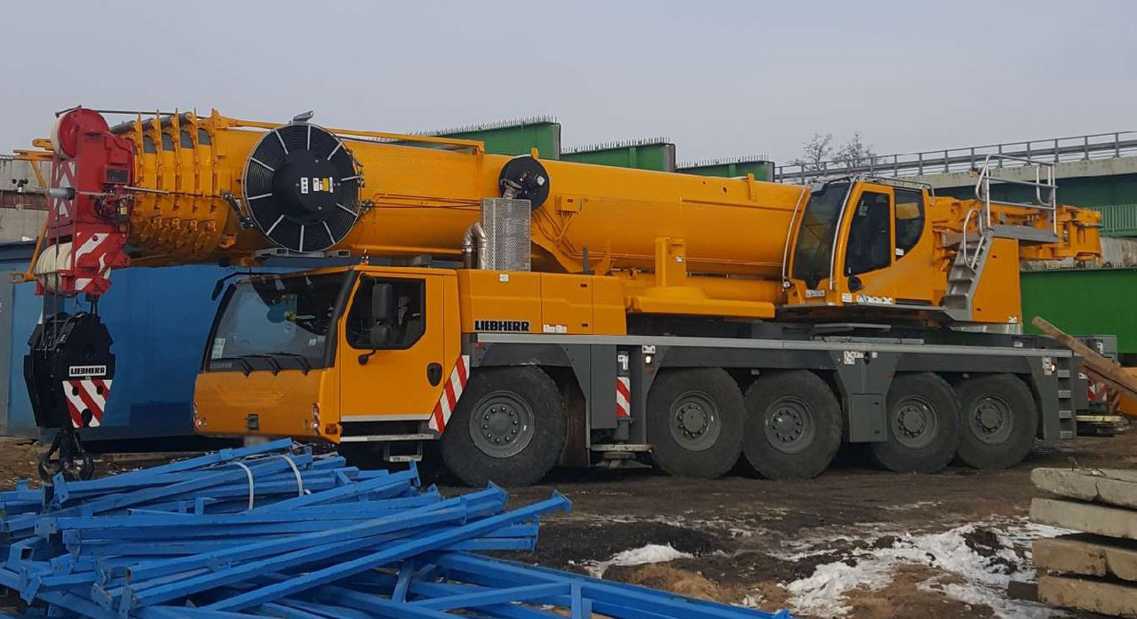 Liebherr LTM 1250-5.1 - עגורן נייד: תמונה 2 Liebherr LTM 1250-5.1 - עגורן נייד: תמונה 2