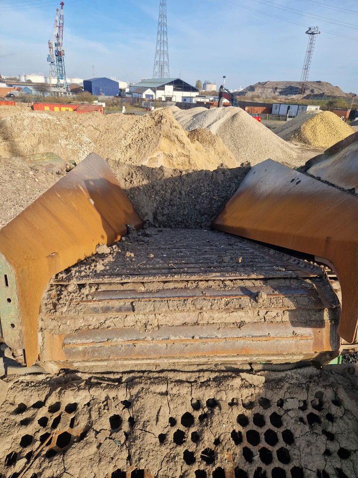 McCloskey R230 - משקף: תמונה 5 McCloskey R230 - משקף: תמונה 5