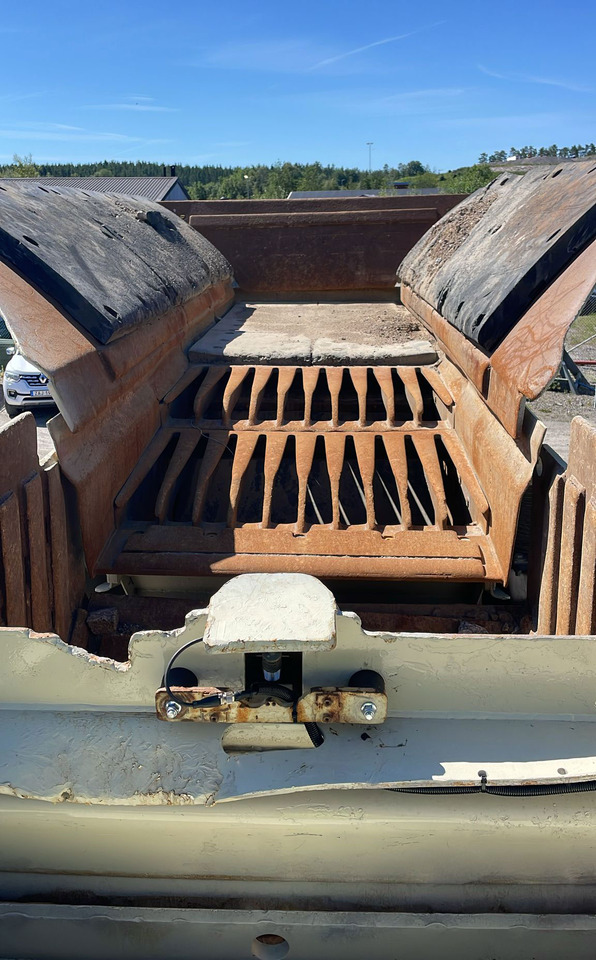 Metso LT120E - מגרסת מלחציים: תמונה 5 Metso LT120E - מגרסת מלחציים: תמונה 5