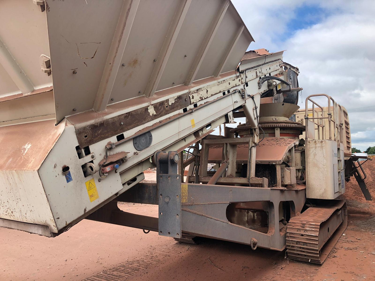Metso LT200 HP - מגרסת חרוט: תמונה 5 Metso LT200 HP - מגרסת חרוט: תמונה 5