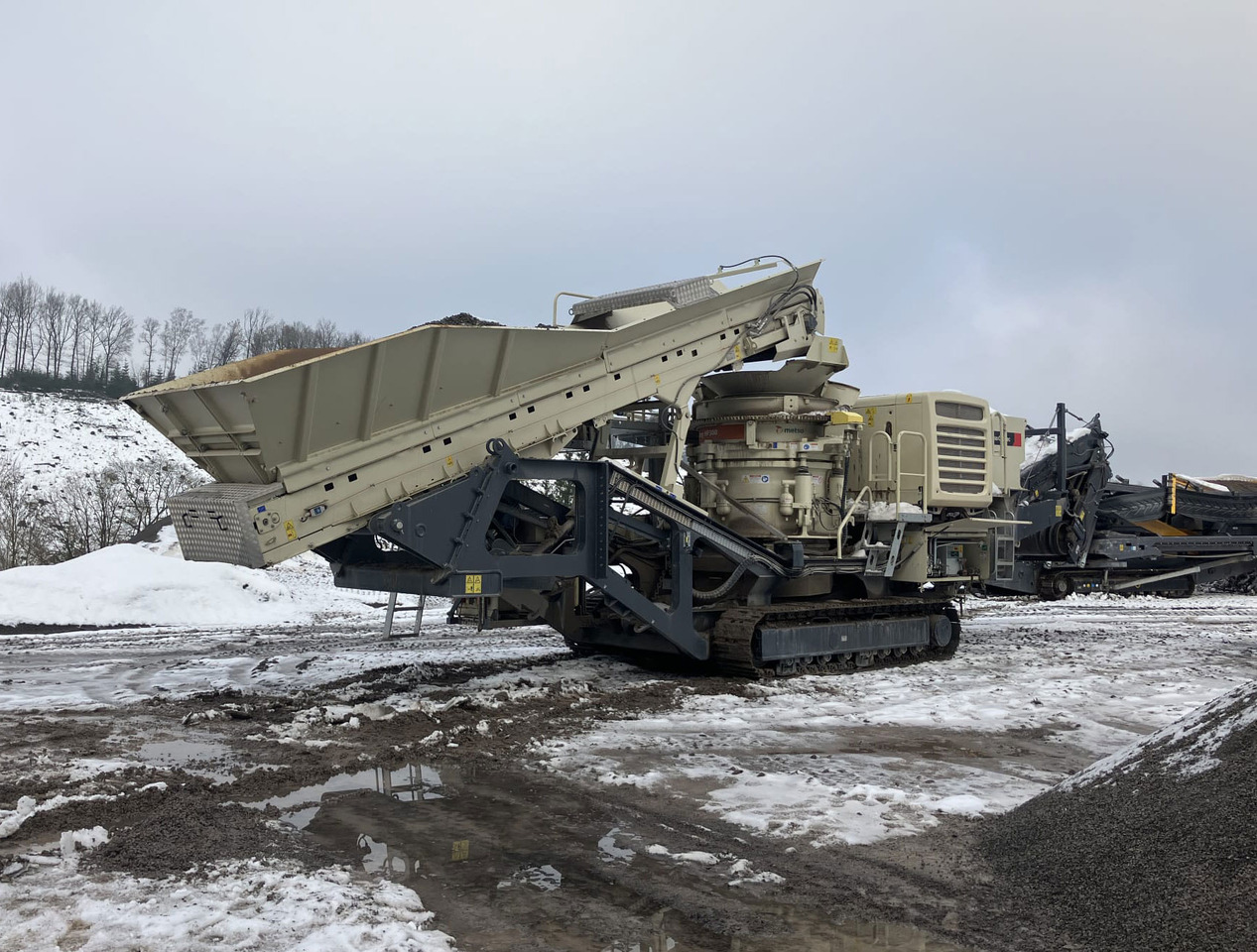 Metso LT300 HP - מגרסת חרוט: תמונה 5 Metso LT300 HP - מגרסת חרוט: תמונה 5