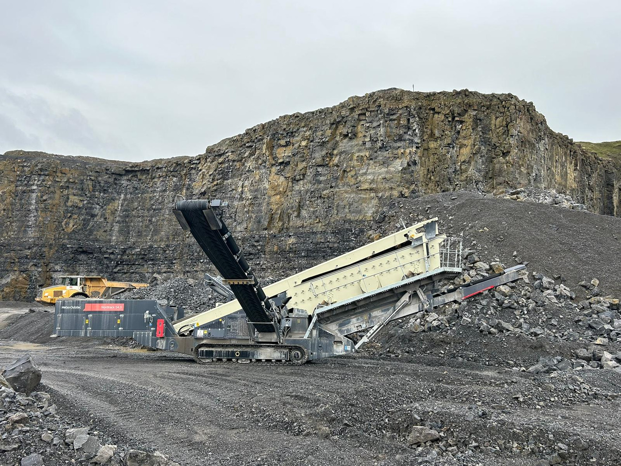 Metso S4.9 - משקף: תמונה 1 Metso S4.9 - משקף: תמונה 1