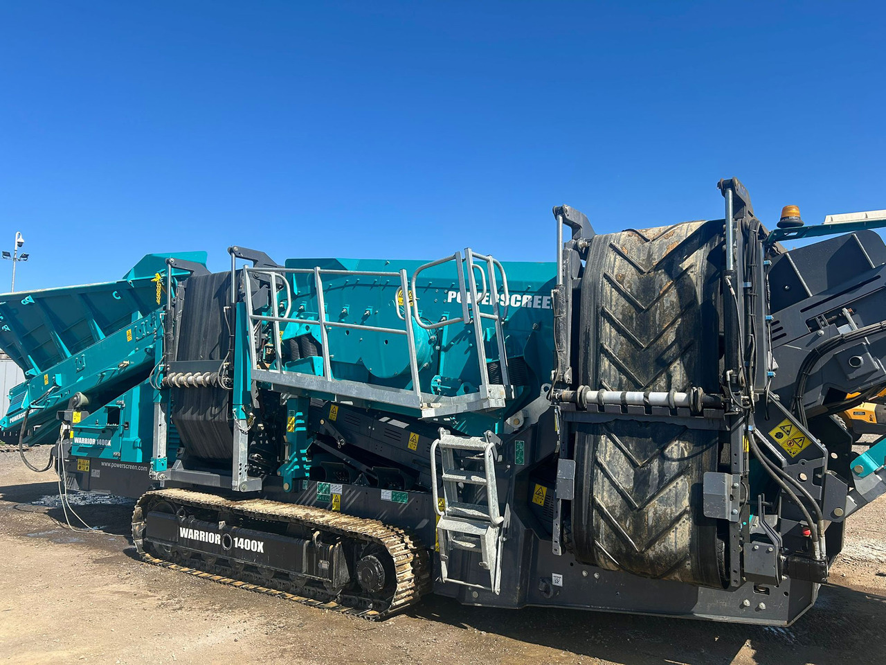 Powerscreen Warrior 1400x - משקף: תמונה 2 Powerscreen Warrior 1400x - משקף: תמונה 2