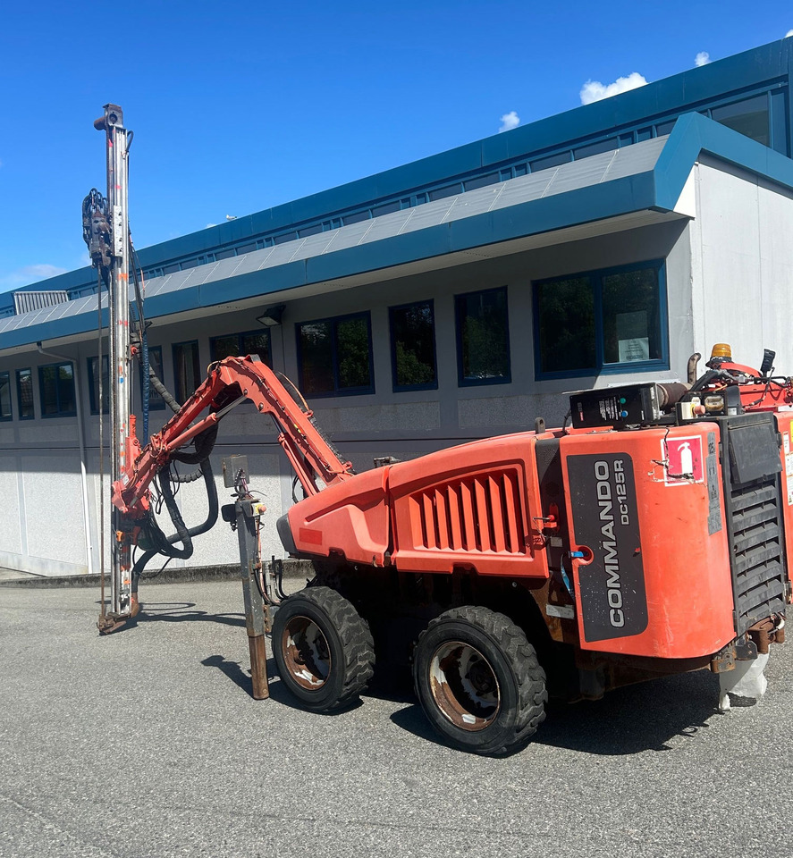 Sandvik Commando DC125R - אסדת קידוח: תמונה 4 Sandvik Commando DC125R - אסדת קידוח: תמונה 4