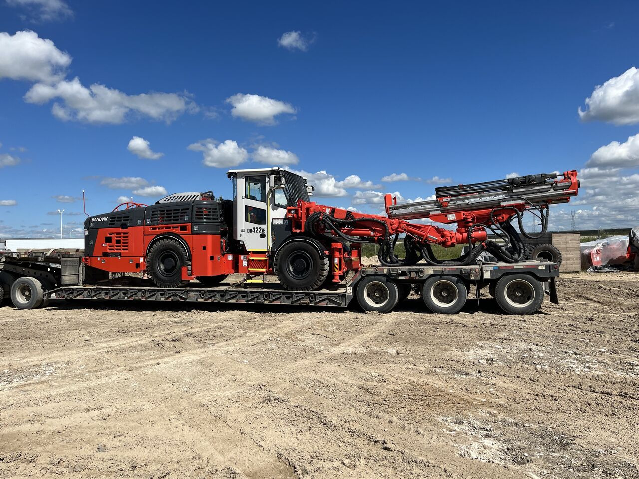 Sandvik DD422iE-2 - מכונת כיוון: תמונה 2 Sandvik DD422iE-2 - מכונת כיוון: תמונה 2