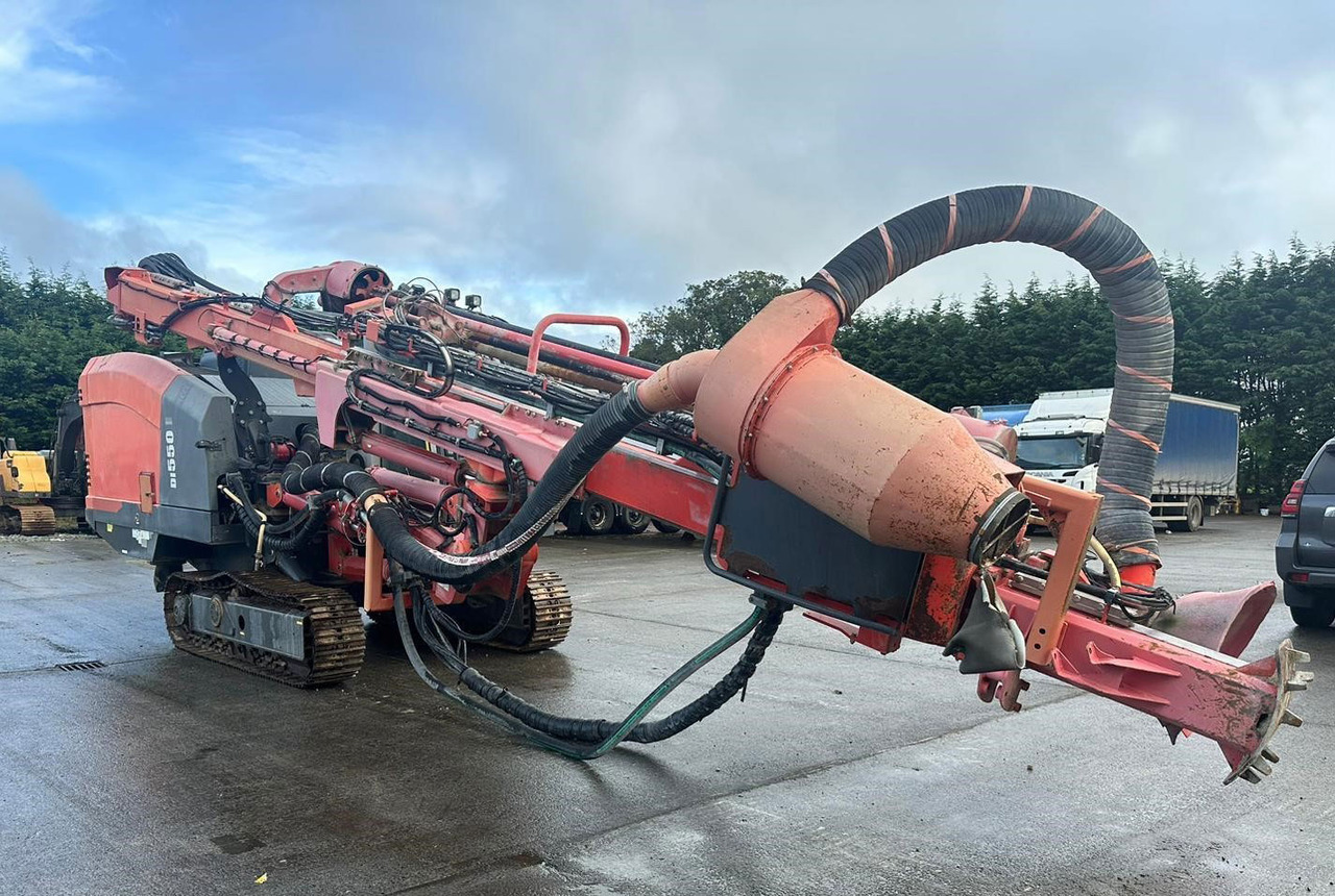 Sandvik DI550 - אסדת קידוח: תמונה 1 Sandvik DI550 - אסדת קידוח: תמונה 1