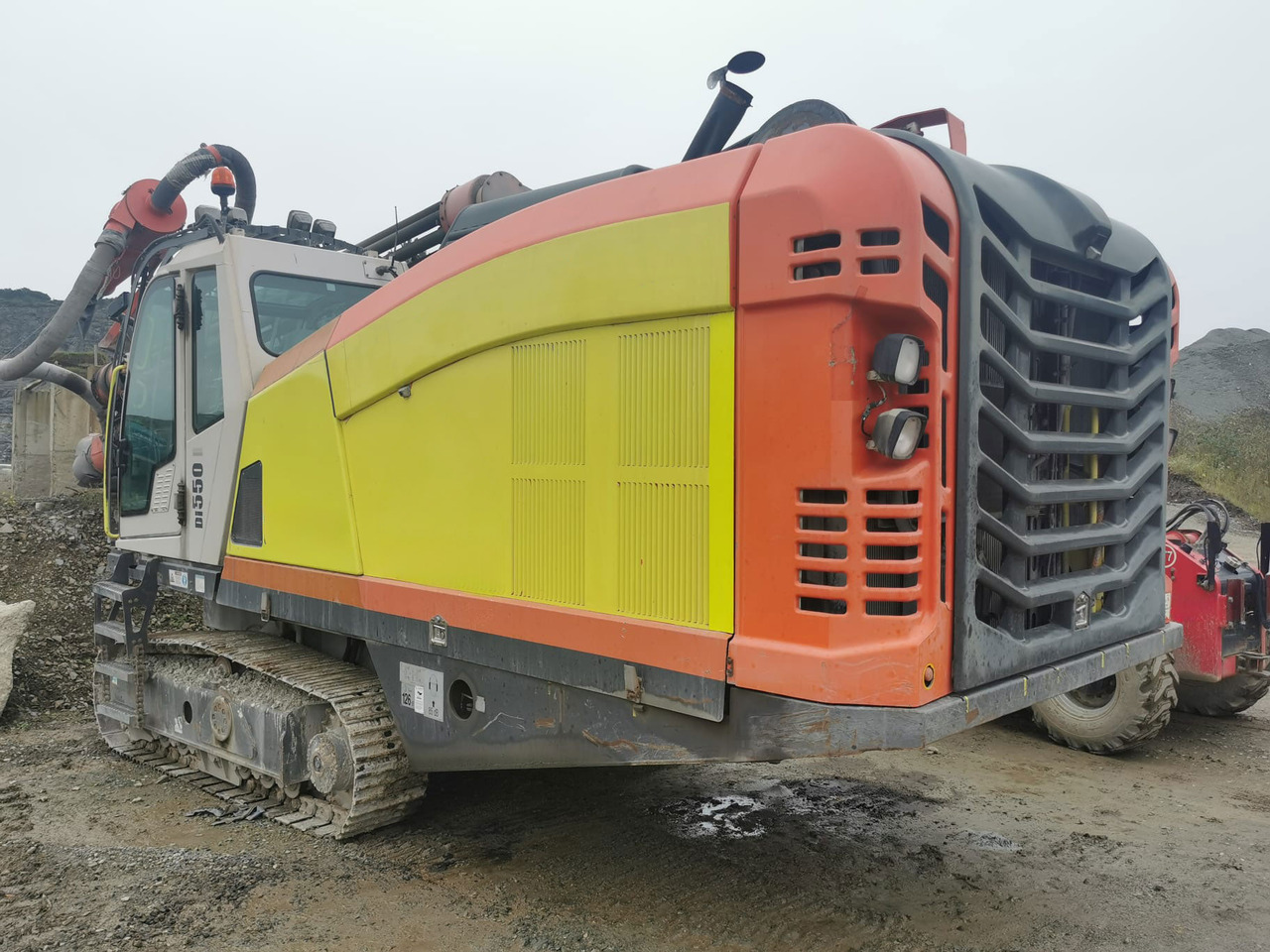 Sandvik DI550 - אסדת קידוח: תמונה 3 Sandvik DI550 - אסדת קידוח: תמונה 3