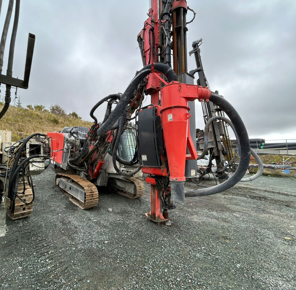 Sandvik DP1600i - אסדת קידוח: תמונה 4 Sandvik DP1600i - אסדת קידוח: תמונה 4