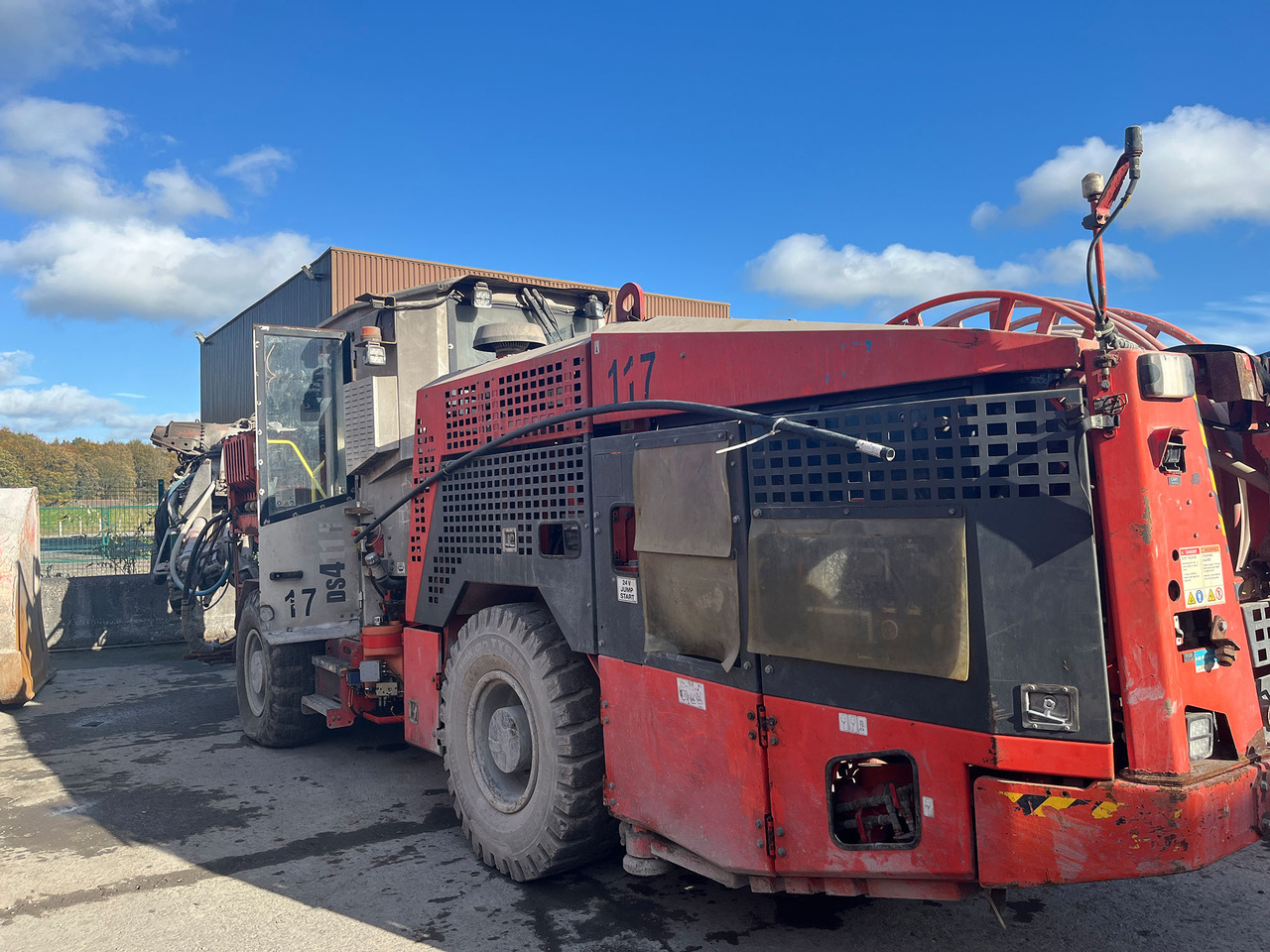 Sandvik DS411 - מכונת כיוון: תמונה 2 Sandvik DS411 - מכונת כיוון: תמונה 2