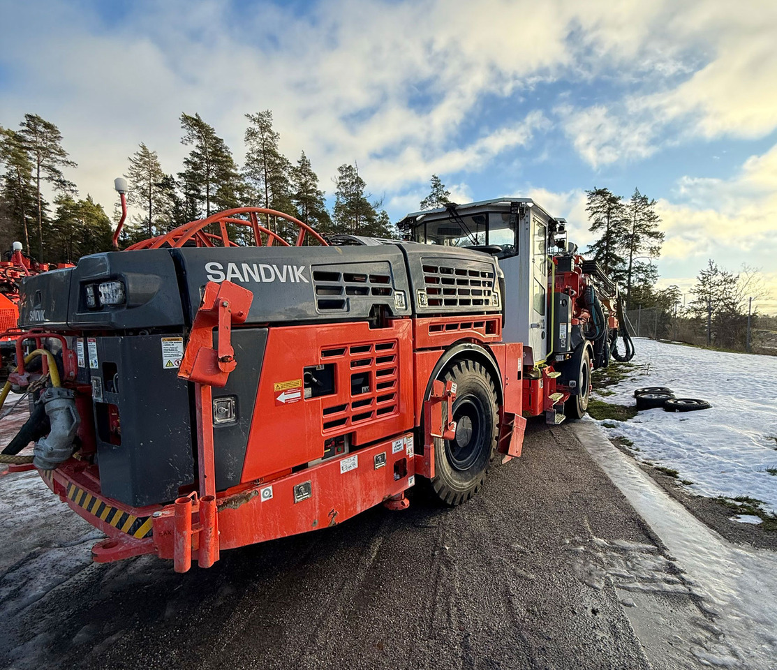 Sandvik DT922I - אסדת קידוח: תמונה 2 Sandvik DT922I - אסדת קידוח: תמונה 2
