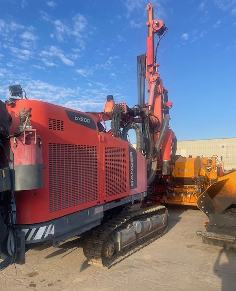 Sandvik DX800 - אסדת קידוח: תמונה 3 Sandvik DX800 - אסדת קידוח: תמונה 3