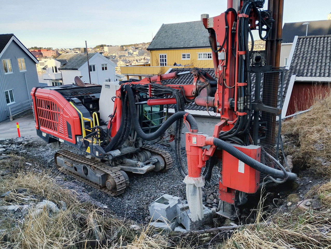 Sandvik DX800i - אסדת קידוח: תמונה 4 Sandvik DX800i - אסדת קידוח: תמונה 4